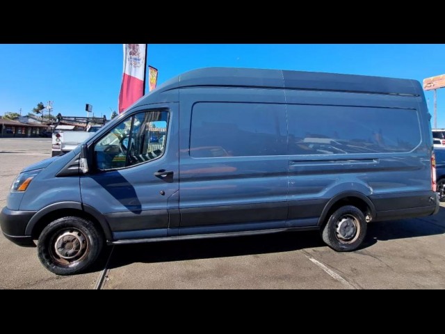 BUY FORD TRANSIT VAN 2019 T-250 148