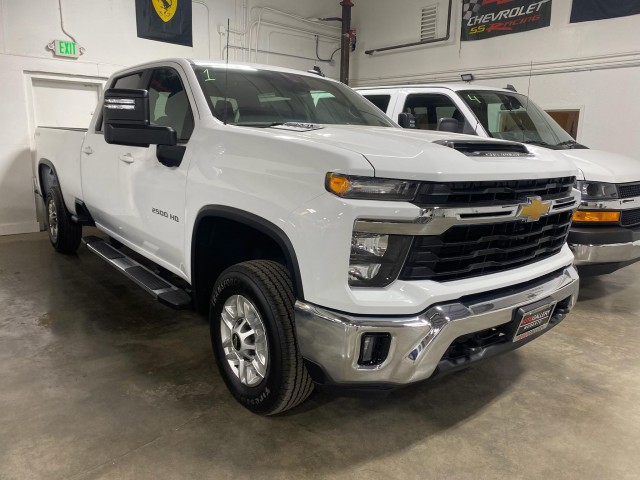 BUY CHEVROLET SILVERADO 2500HD 2025 4WD CREW CAB 172