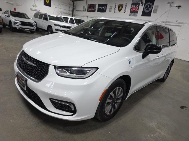 BUY CHRYSLER PACIFICA 2024 HYBRID SELECT FWD, Frontline Auctions LLC